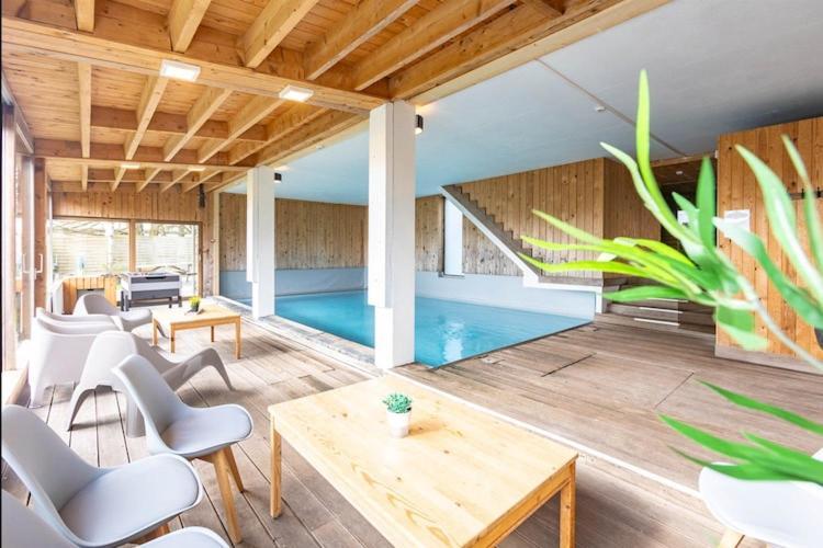 Charming Farmhouse In Waimes With Pool Kültér fotó